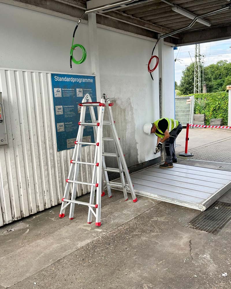 Sanierung der SB-Waschboxen der Aral-Tankstelle in Bremen 2 Sanierung der Aral Tankstelle NV
